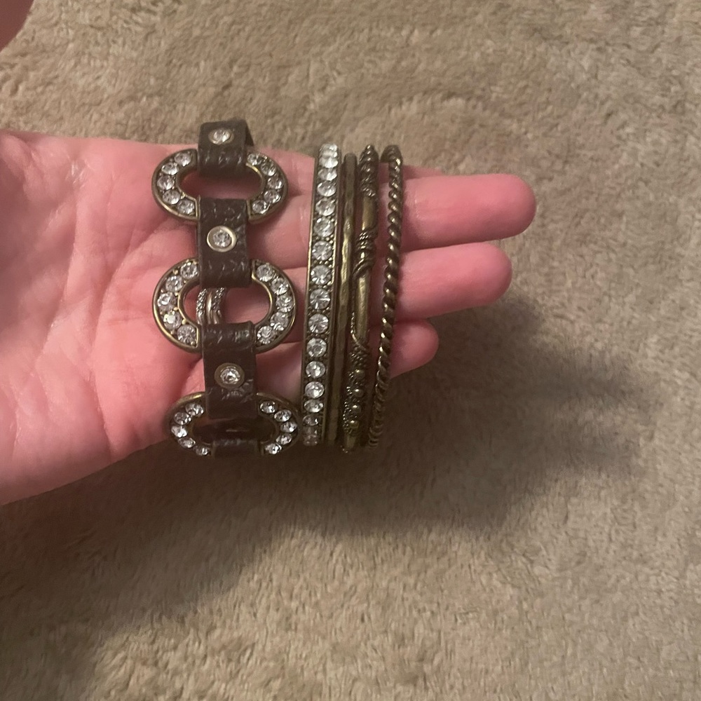 Premier designs Jewlery bangle set and leather bracelet